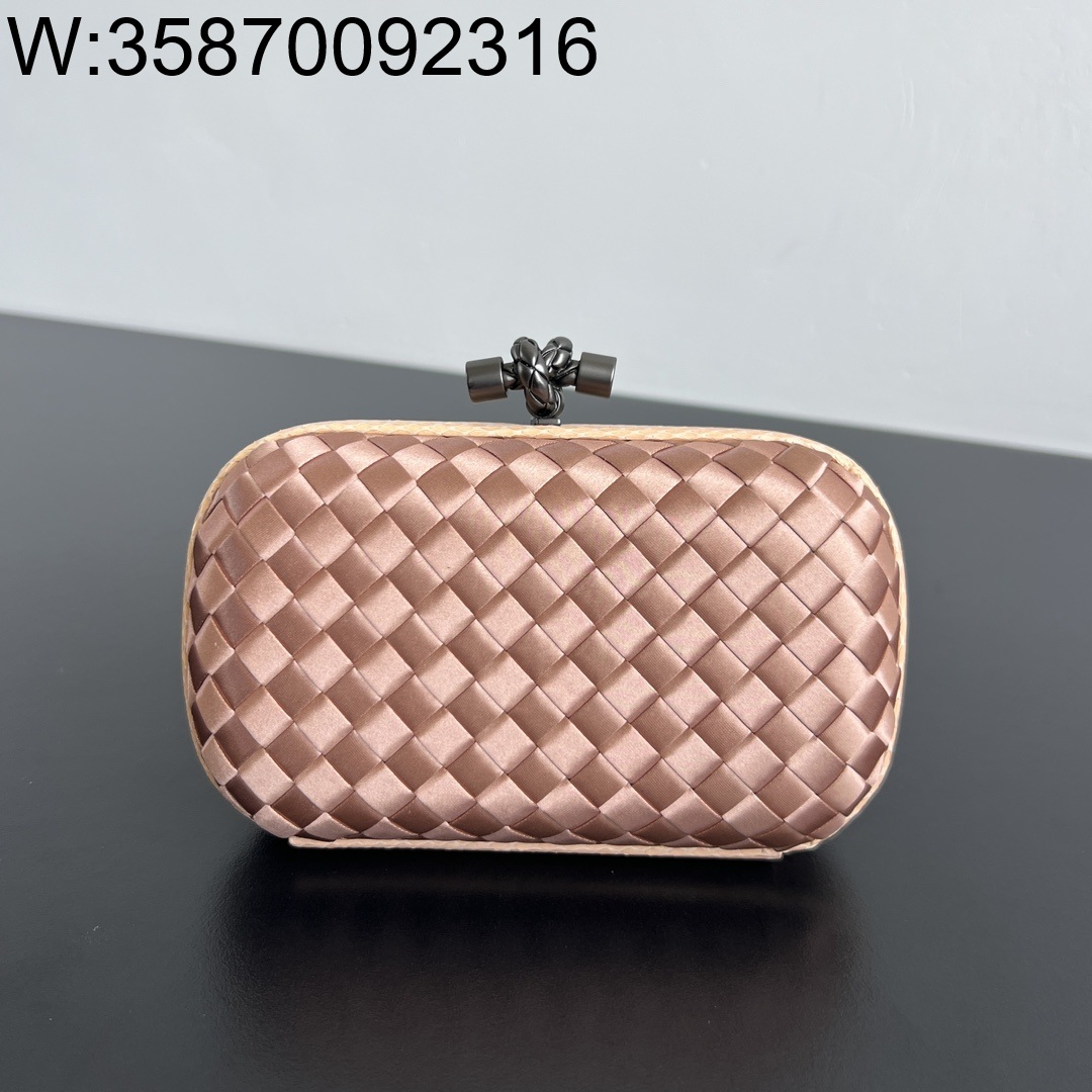 징 팩토리 보테가베네타 놋 717622 16*10*5cm 로즈 골드 실크 명주 8651