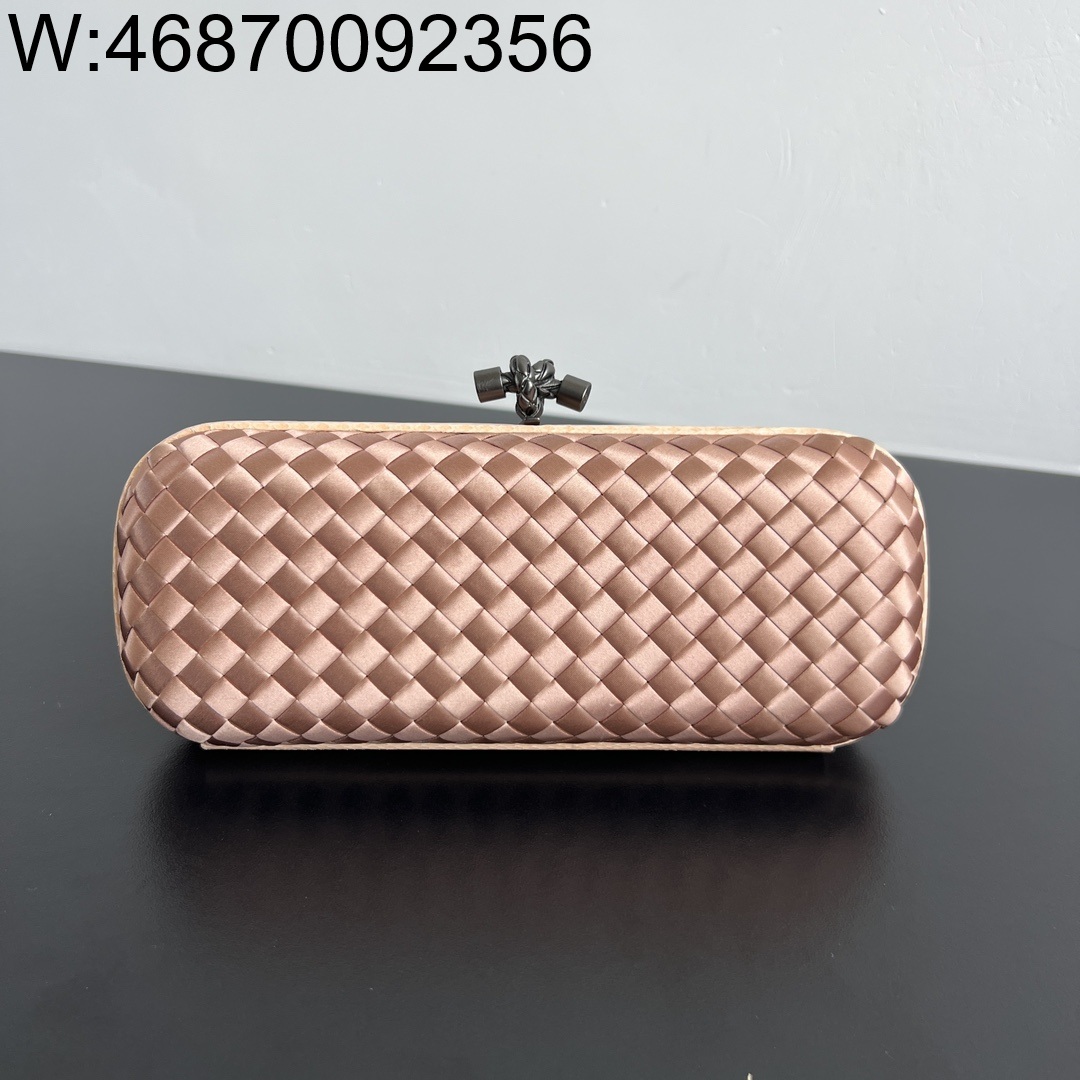 징 팩토리 보테가베네타 놋 717622 25*10*5cm 로즈 골드 실크 명주 8651