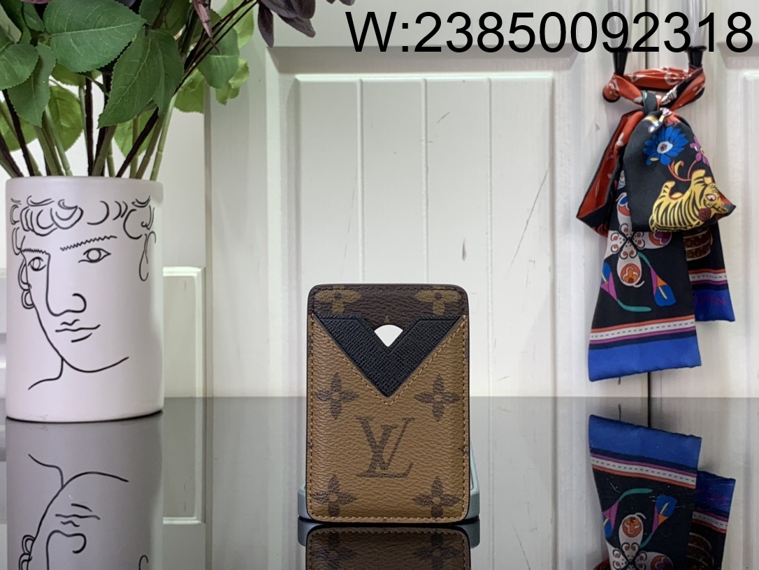 [88factory] 루이비통 포르트-카르트 마그넷 맥세이프 카드지갑 M25654 9.5*0.5*6.5cm