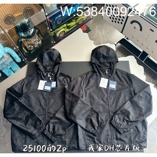 V공장 루이비통 올 오버 자카드 단색 바람막이 블랙