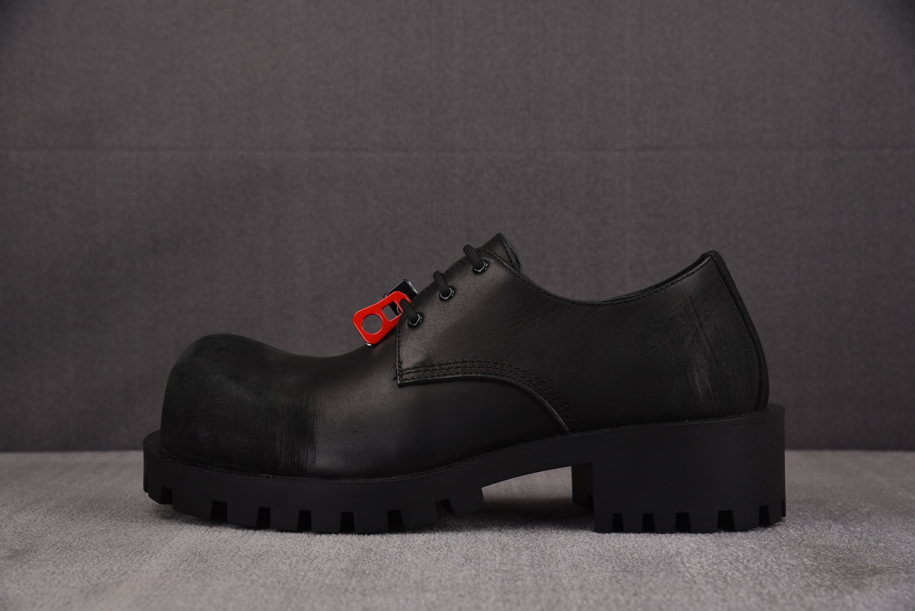 【GD】발렌시아가 험머 더비 (한 사이즈 크게나옴)