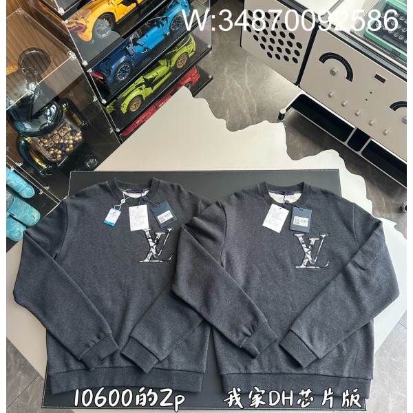 V공장 루이비통 점보 모노그램 자수 맨투맨 다크 그레이