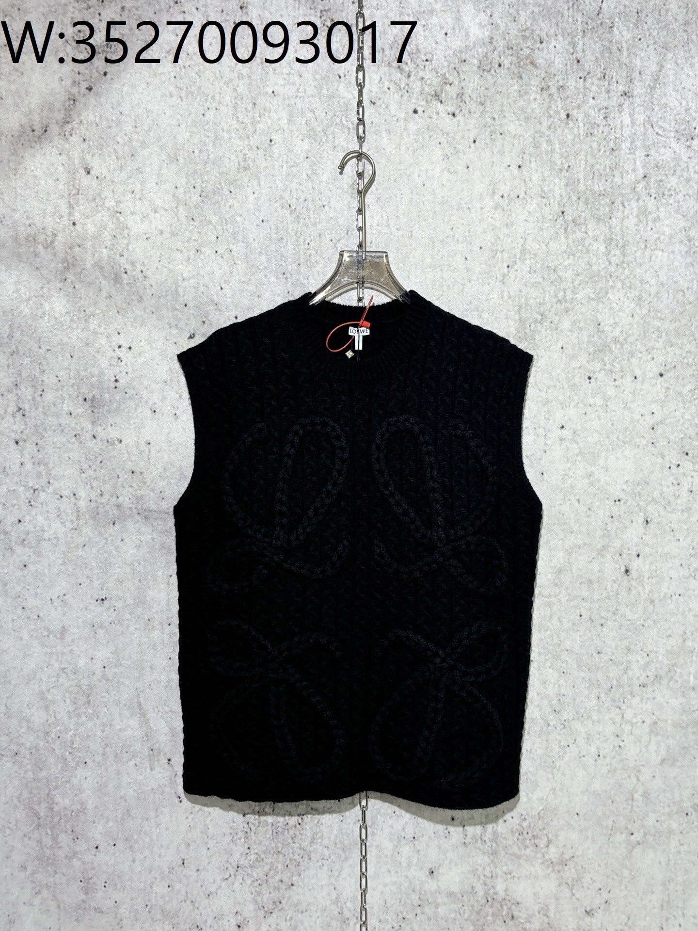 [사슬공장] 로에베 SS25 점보 로고 양털 민소매 블랙