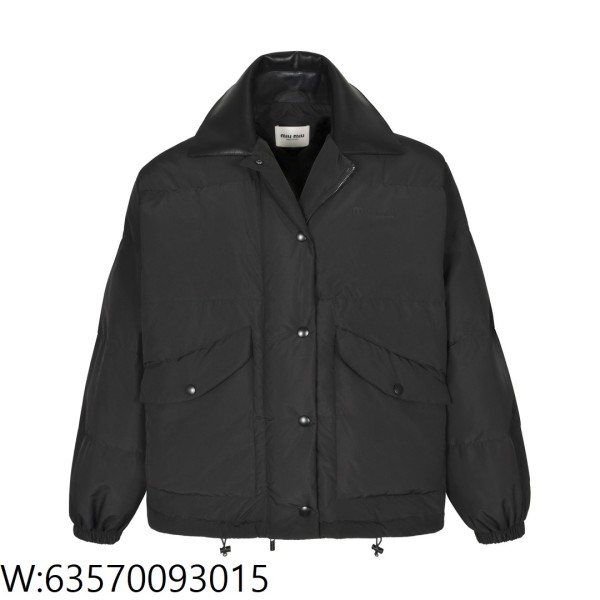 [잔디집2] 미우미우 24FW 모노그램 나일론 패딩 블랙