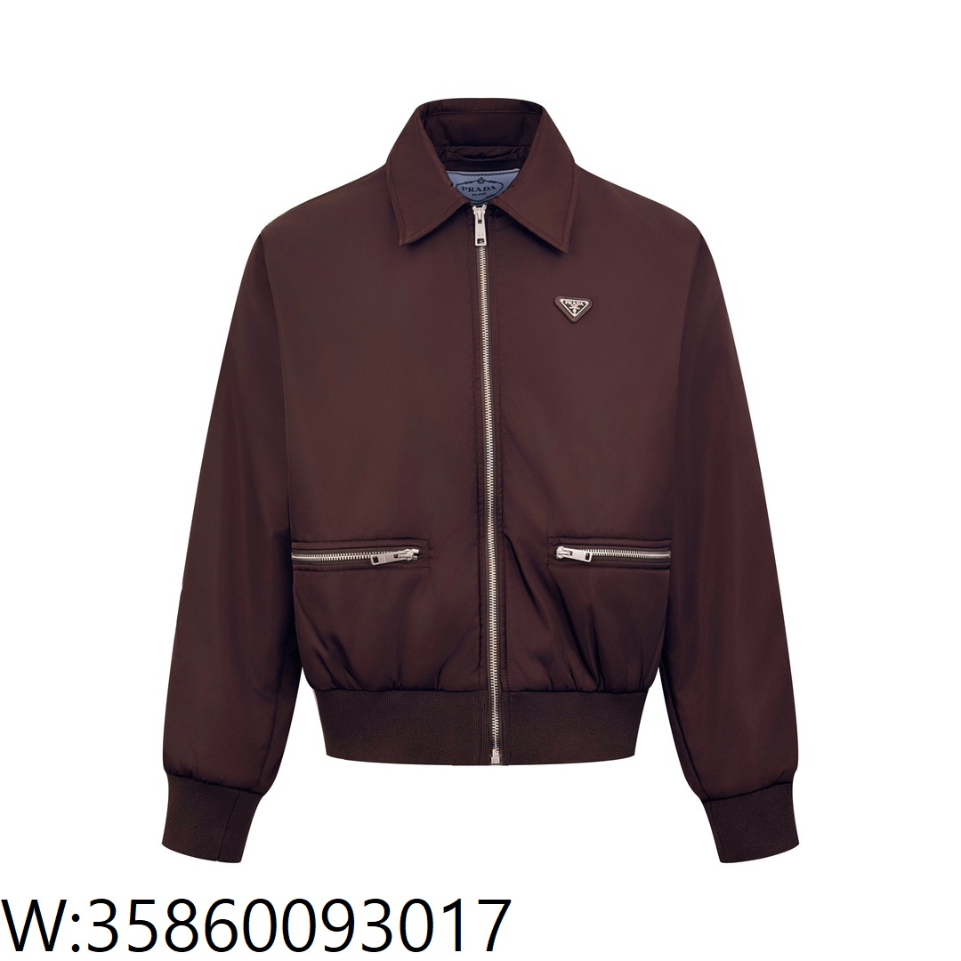 [잔디집2] 프라다 세모 로고 지퍼 숏 자켓 대추색