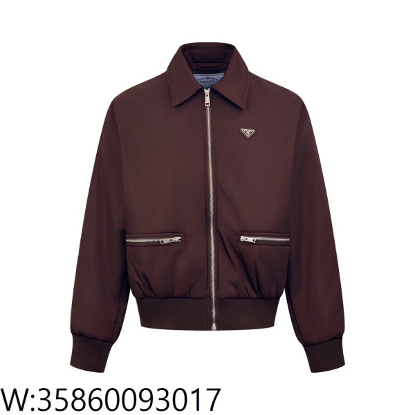 [잔디집2] 프라다 세모 로고 지퍼 숏 자켓 대추색