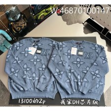 V공장 루이비통 25SS 아플리케 프라워 니트 블루