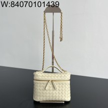 징 팩토리 보테가베네타 스몰 소프트 베니티 아이보리 843800 19*14*3cm