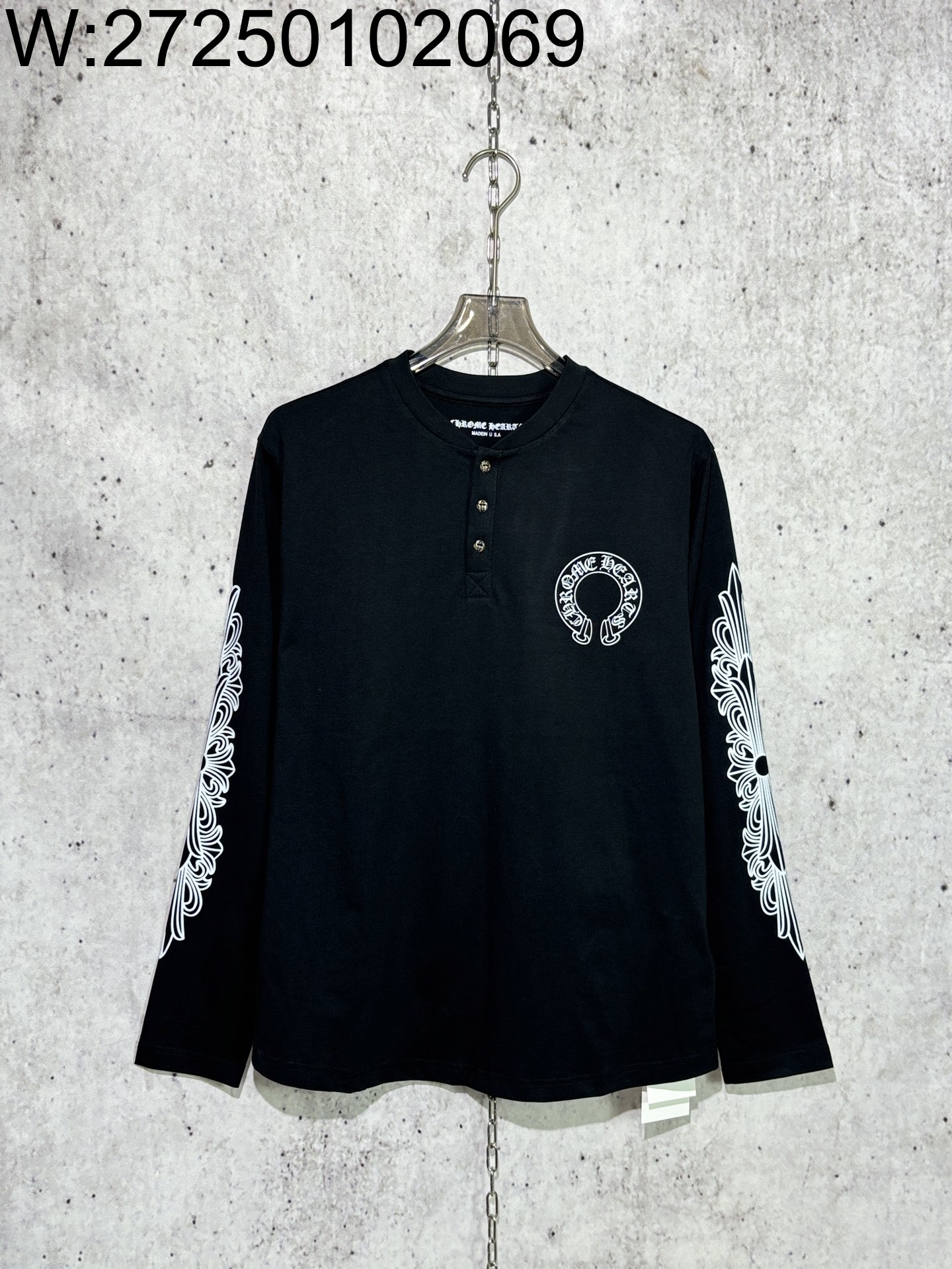 [사슬공장] 크롬하츠 단추 라운드넥 프린트 긴팔티 블랙