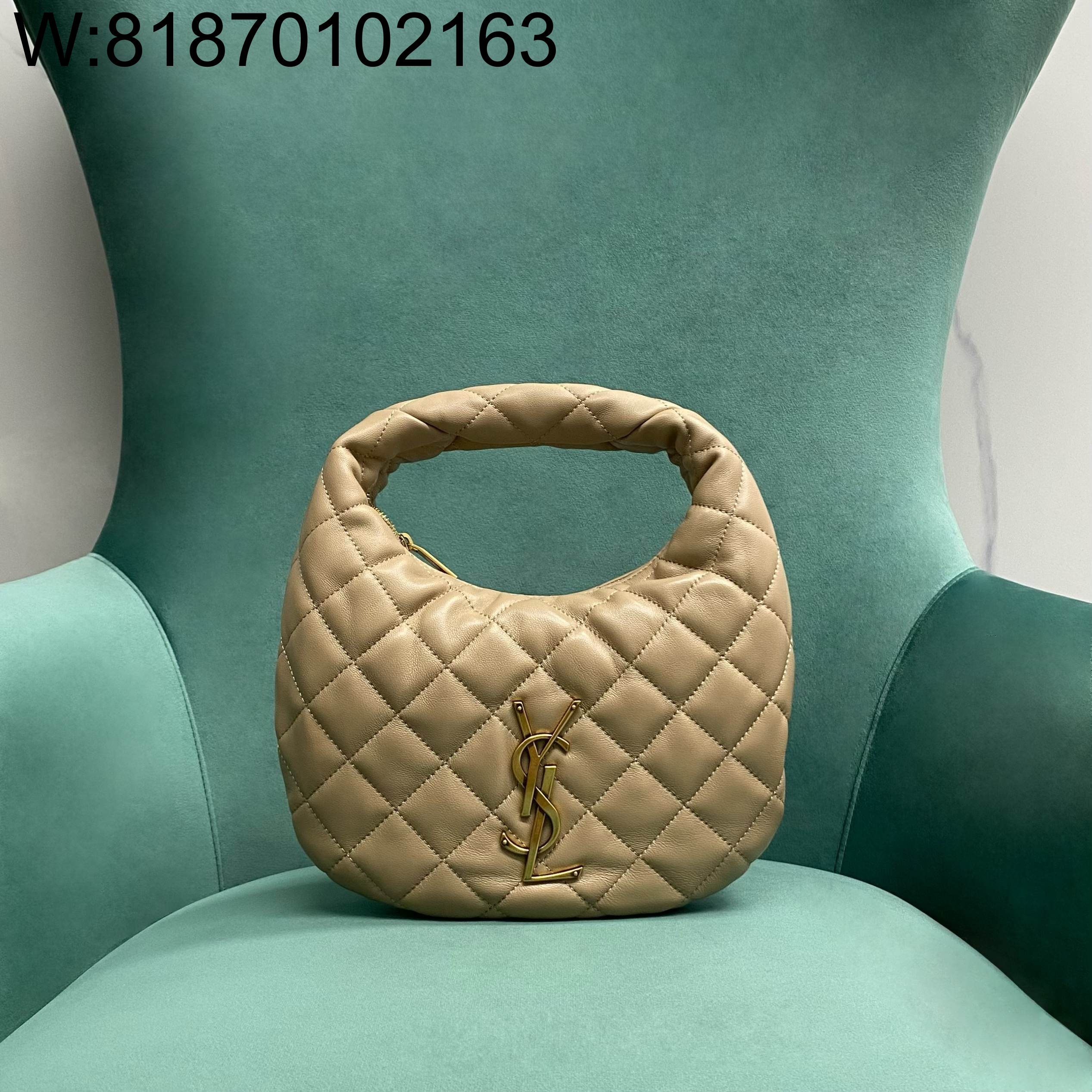 Pomegrante 생로랑 퀼팅 스웨이드 소재 ICARINO 851689 17*3*13cm 베이지