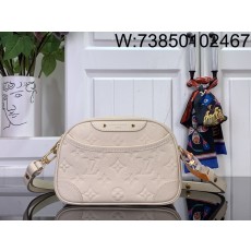 [88factory] 루이비통 타이니 카메라 백 M26509 13*6*19cm 크림