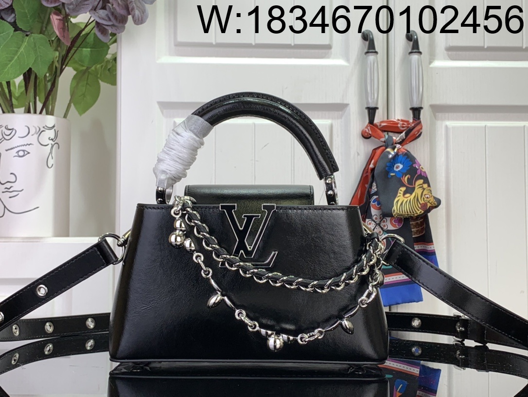 [88factory] 루이비통 카퓌신 이스트 웨스트 미니 M25492 14*8*21cm 블랙