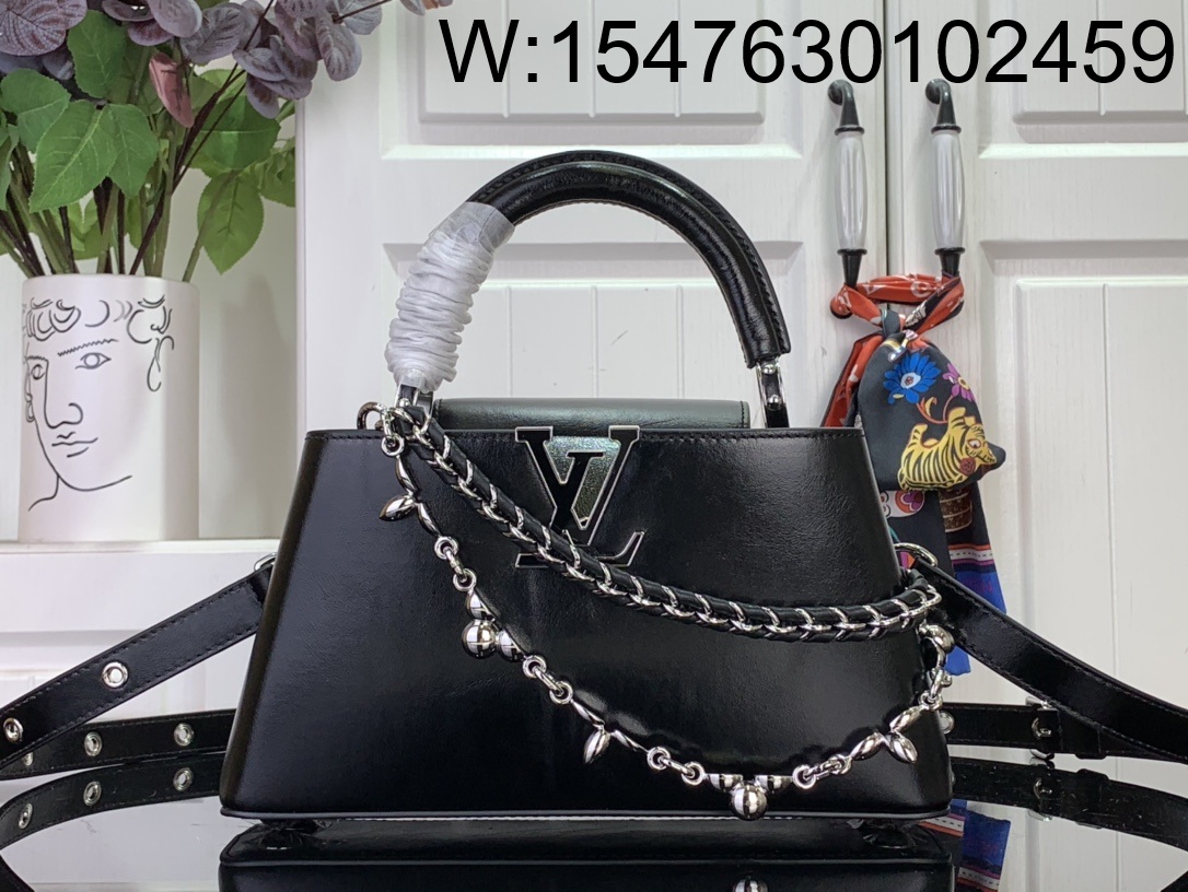 [88factory] 루이비통 카퓌신 이스트 웨스트 BB M25492 14*8*26.5cm 블랙