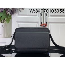 [88factory] 루이비통 보딩 메신저 M15265 18*9*24cm 블랙