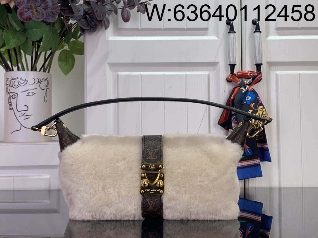 [88factory] 루이비통 포쉐트 미아 25 M26245 14.5*8*22cm 아이보리