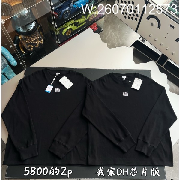 V공장 로에베 24SS 로고 자수 긴팔티 블랙