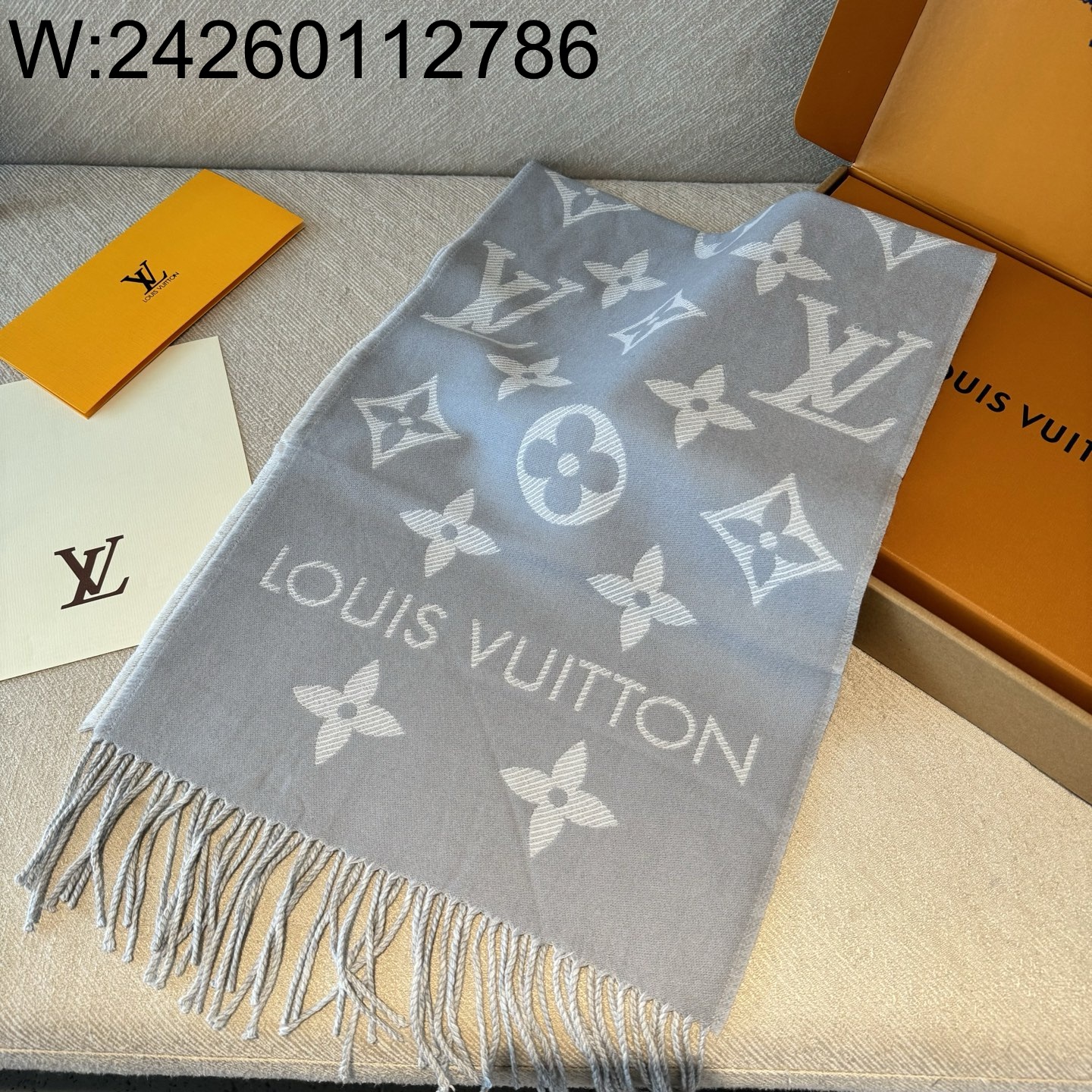 AGG 루이비통 LV 에센셜 스카프 그레이 34*186cm