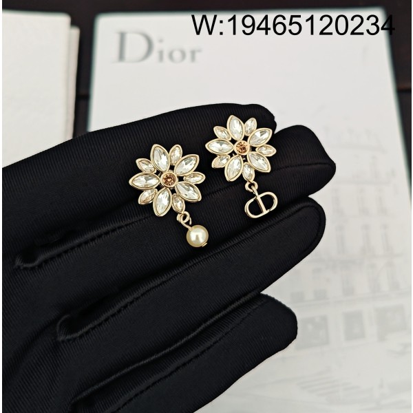 AGG 디올 수정 꽃 AB 귀걸이 신주소재