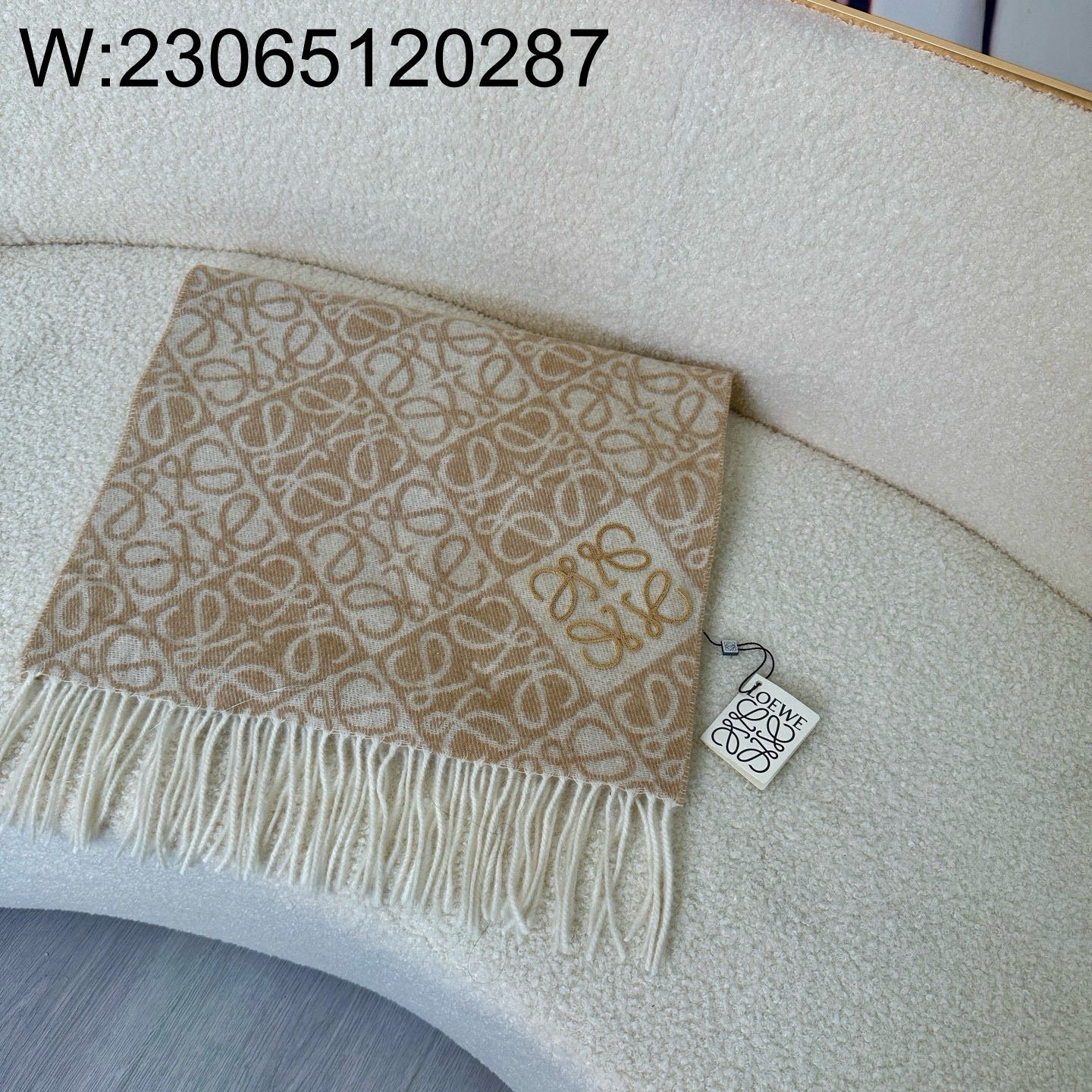 AGG 로에베 올 오버 아나그램 스카프 베이지 38*180cm 양털90% 캐시미어10%