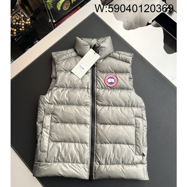 V공장 개나다구스 패딩 조끼 연그린