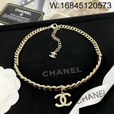 AGG 샤넬 CC로고 펜던트 레더 체인 목걸이