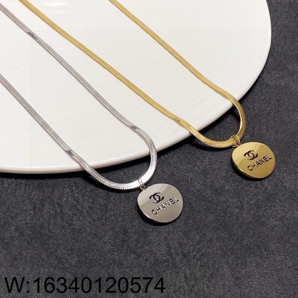 AGG 샤넬 모노그램 CC로고 동그라미 펜던트 목걸이 2컬러