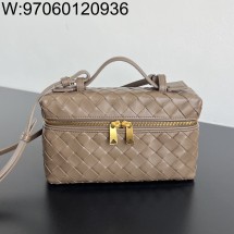 징 팩토리 보테가베네타 뱅뱅 배니티 케이스 789109 22*12.5*5cm 다크 베이지