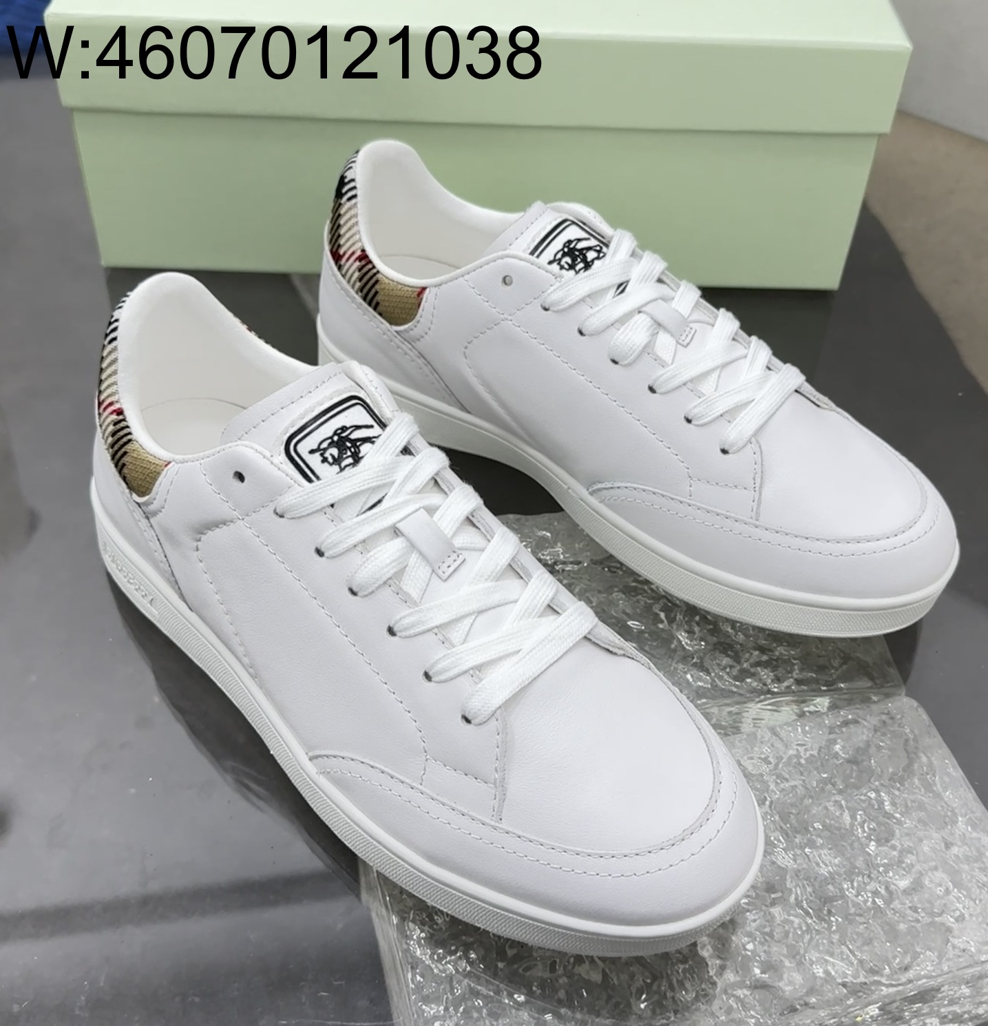 [152] 버버리 레더 세트 스니커즈 화이트 샌드 베이지