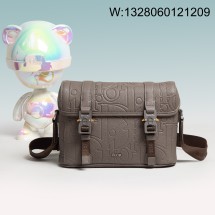 [JHL] 디올 히트 더 로드 메신저백 플랩 디올 그래비티 아웃라인 레더 앤 그레인드 카프스킨 그레이 24*18*8cm