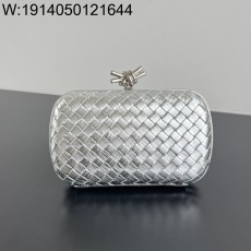 징 팩토리 보테가베네타 놋 717...