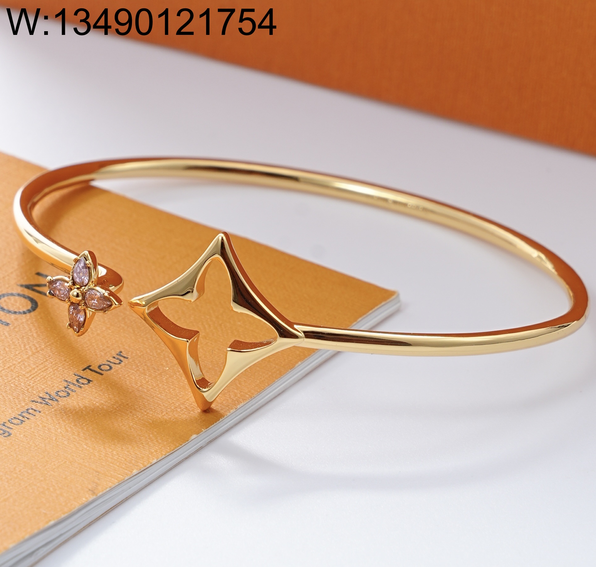 AGG 루이비통 플라워그램 스트라스 팔찌 골드