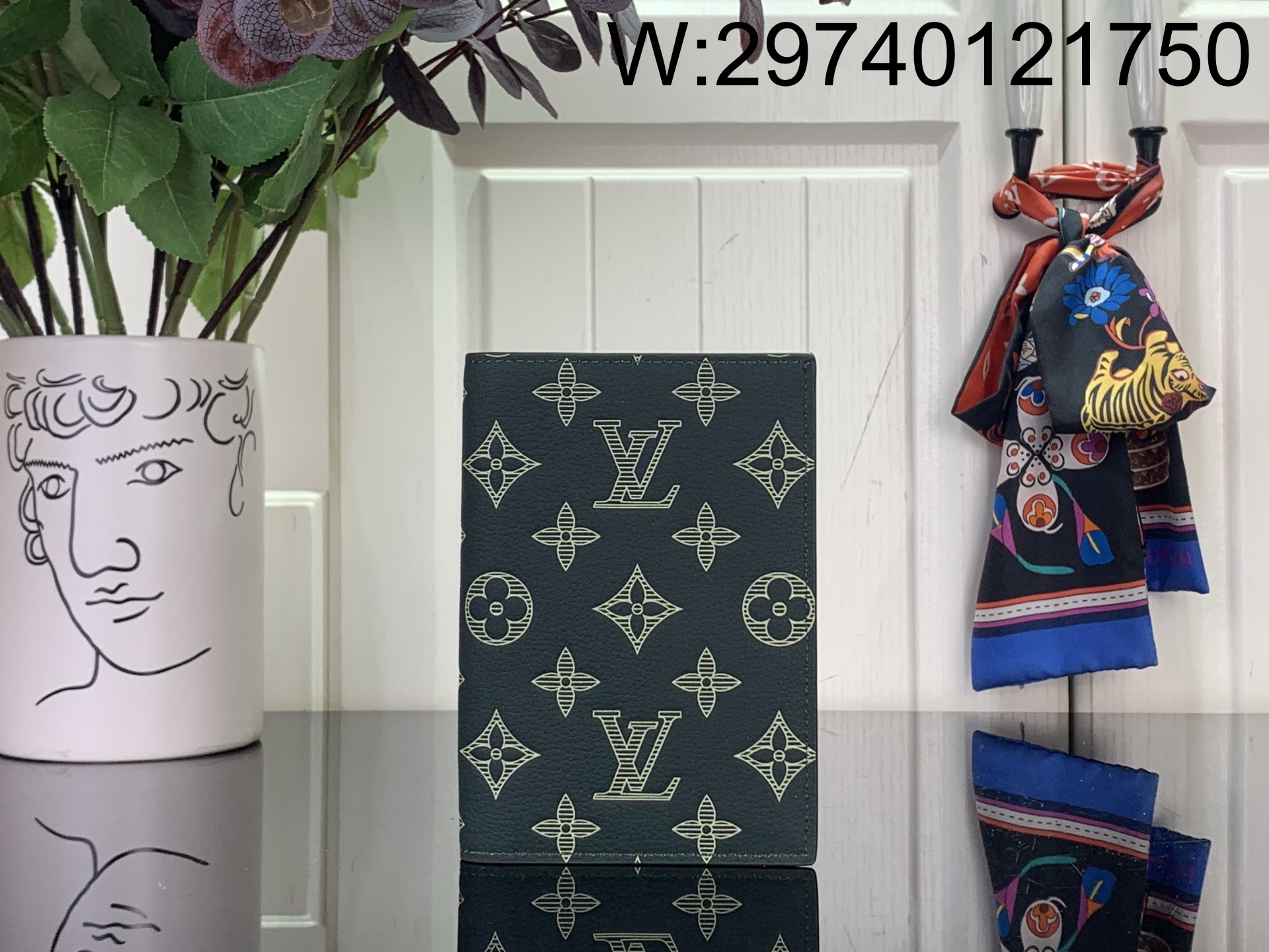 [88factory] 루이비통 패스포트 커버 여권지갑 흑녹색 M27147 10*14*2.5cm