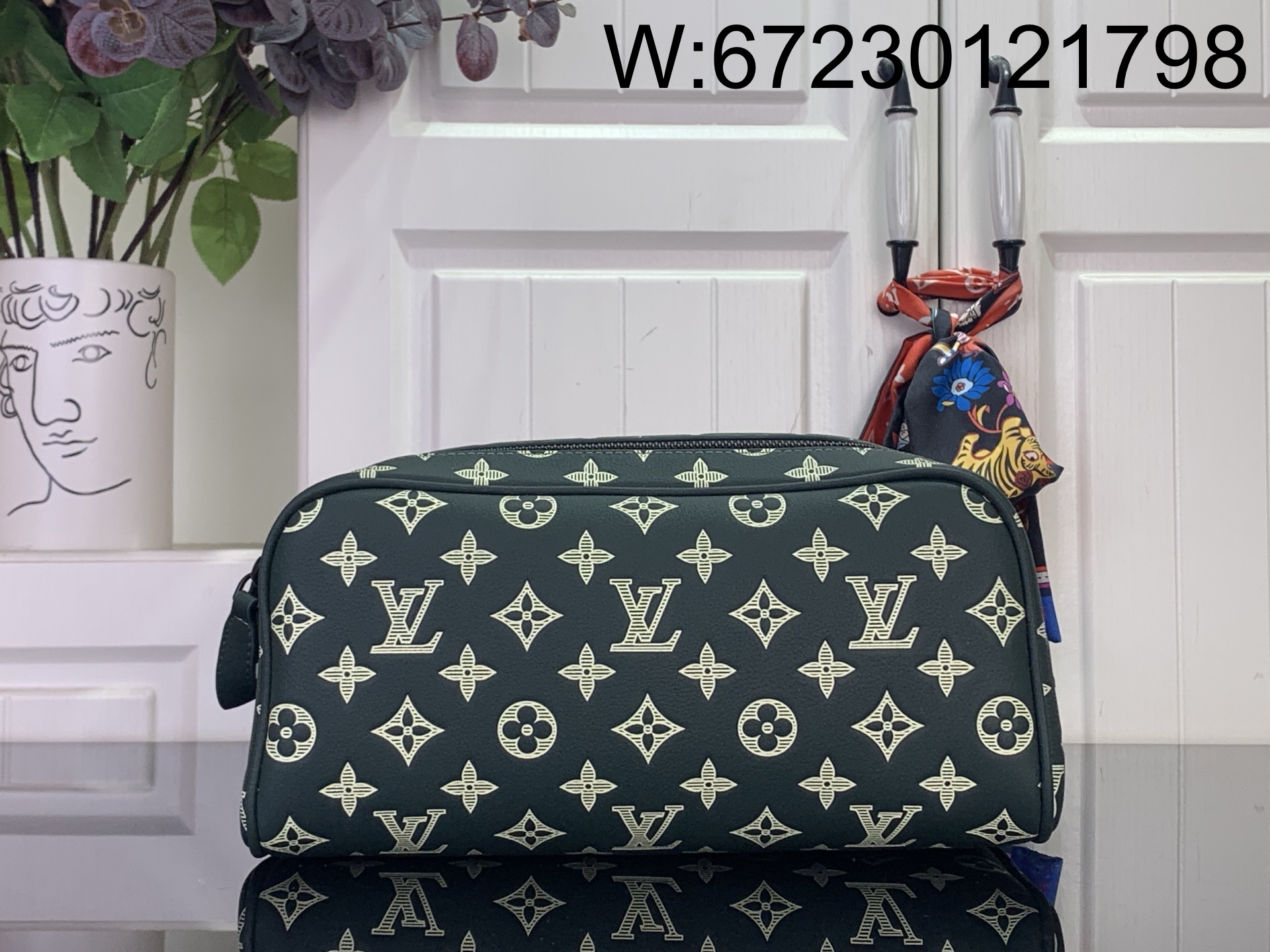 [88factory] 루이비통 돕 키트 흑녹색 M27180 28*15*16.5cm