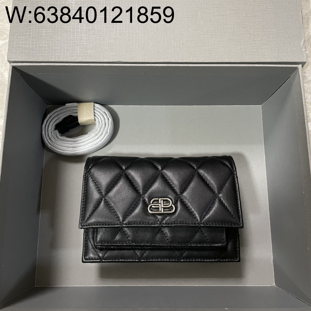 [dxg] 발렌시아가 BB 퀼팅 백 20*8*16cm 블랙 양가죽