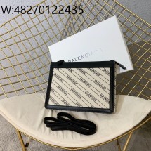 [dxg] 발렌시아가 캔버스 포쉐트 크로스백 26*19*5cm 올 오버 모노그램 블랙