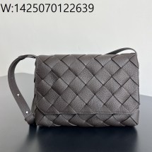 징 팩토리 보테가베네타 라지 디아고 815796 32*21.5*5cm 폰단트