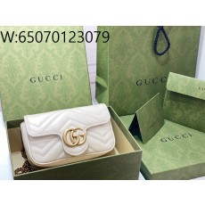 [JHL] 구찌 GG 마몽 마틀라세 슈퍼 미니백 화이트 476433 16.5cm