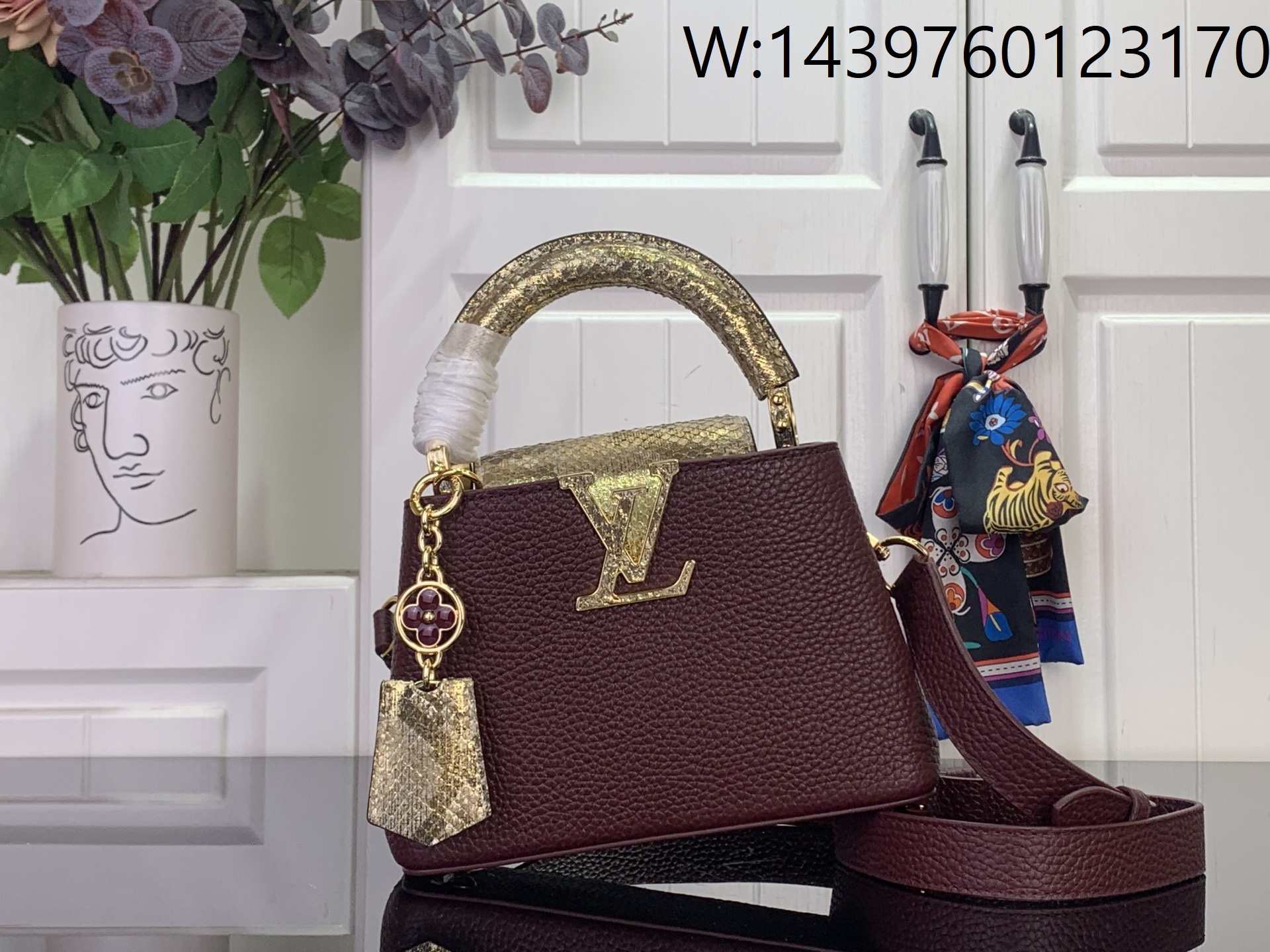 [88factory] 루이비통 카퓌신 미니 와인 M48865 M89369 21*14*8cm 뱀가죽