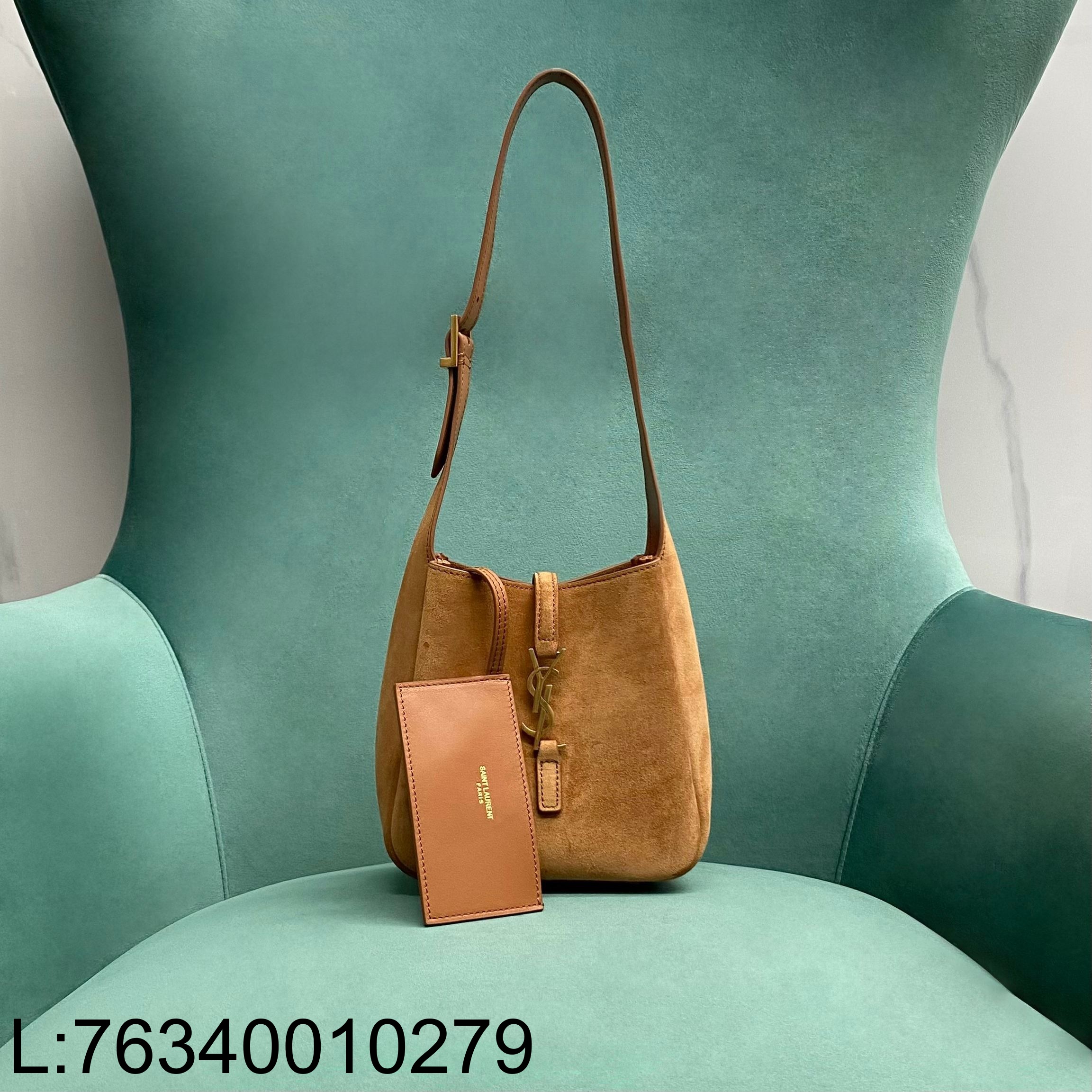 Pomegrante 생로랑 스웨이드 가죽 소재의 유영한 LE 5 A 7 베이비백 809461 15*7*16cm 옐로우 브라운