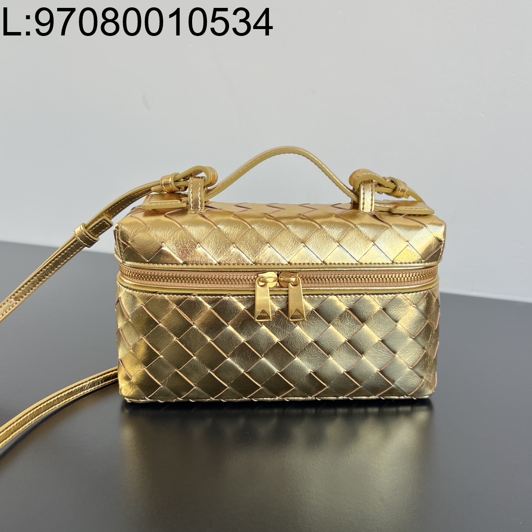 징 팩토리 보테가베네타 뱅뱅 배니티 케이스 789109 22*12.5*5cm 골드 베이직