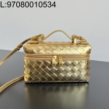 징 팩토리 보테가베네타 뱅뱅 배니티 케이스 789109 22*12.5*5cm 골드 베이직