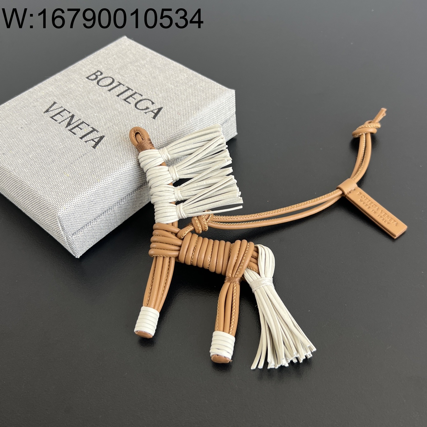 징 팩토리 보테가베네타 말 백 참 857272