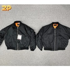 [윌리엄셀러] 프라다 리나일론 봄버 자켓 블랙 웨이디안 주소 