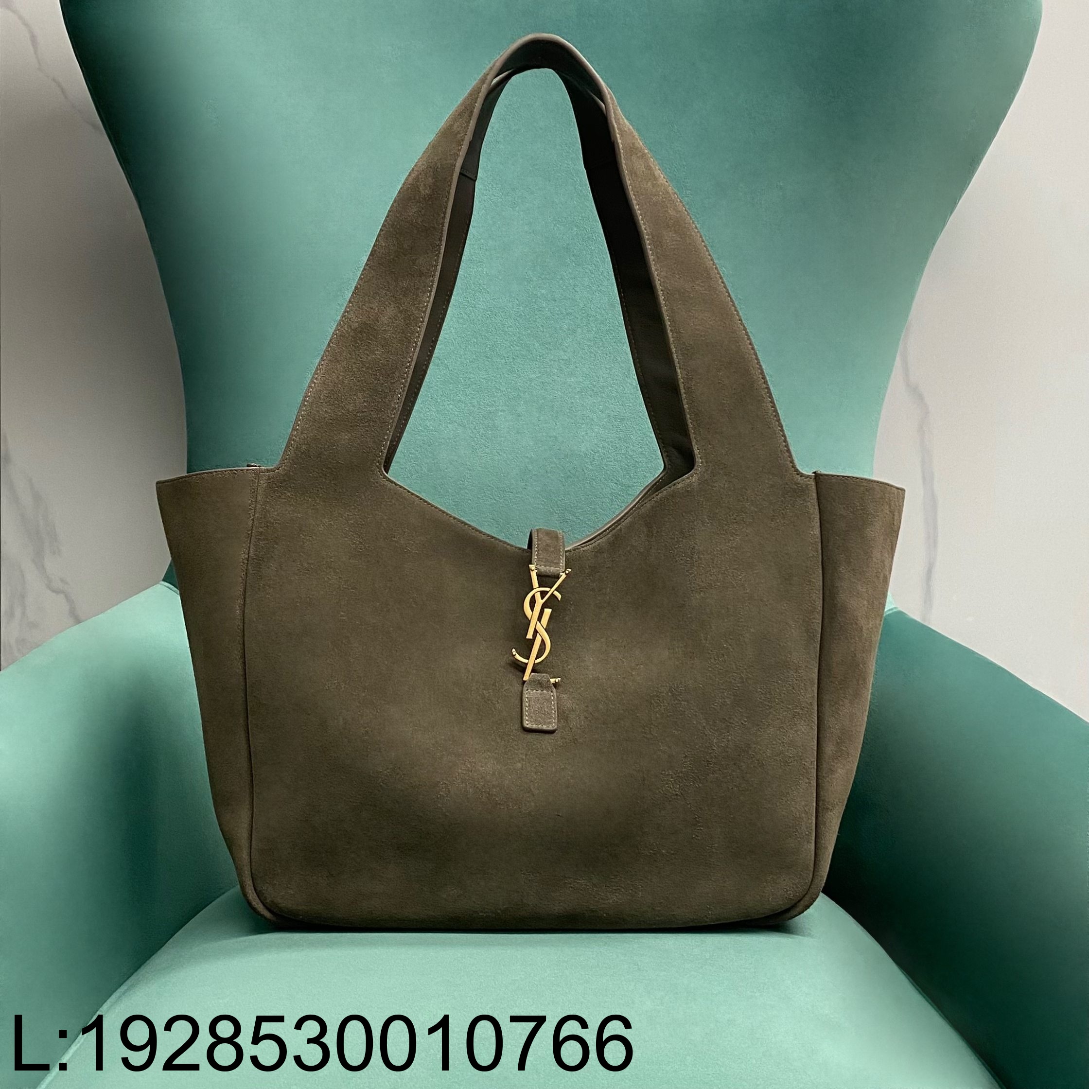 Pomegrante 생로랑 르 5 아 7 베아 스웨이드 라이트 머스크 763435 50*18*28cm