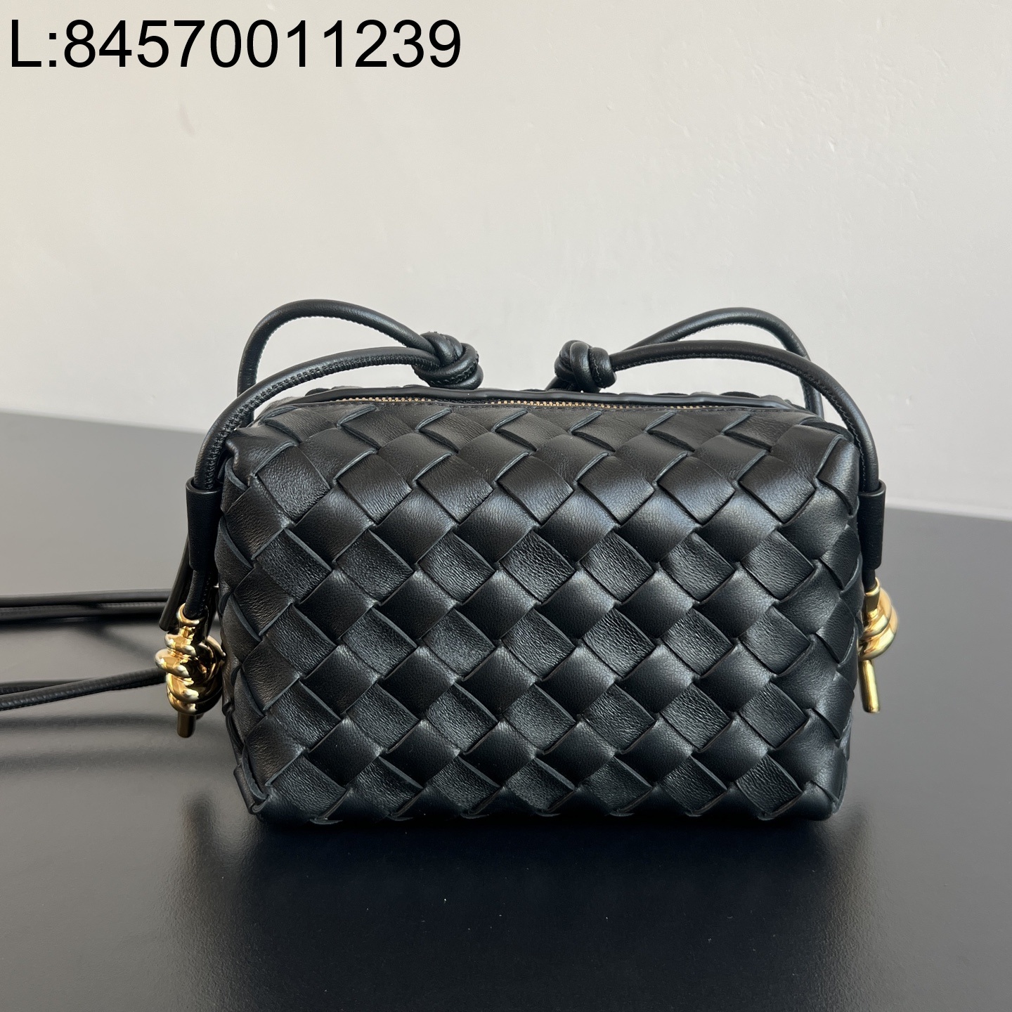 징 팩토리 보테가베네타 루프 836125 17*11*6cm 블랙