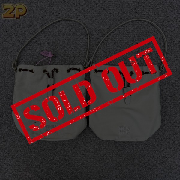 [윌리엄셀러] 미우미우 모노그램 자수 캔버스 버킷백 3컬러 웨이디안 주소  