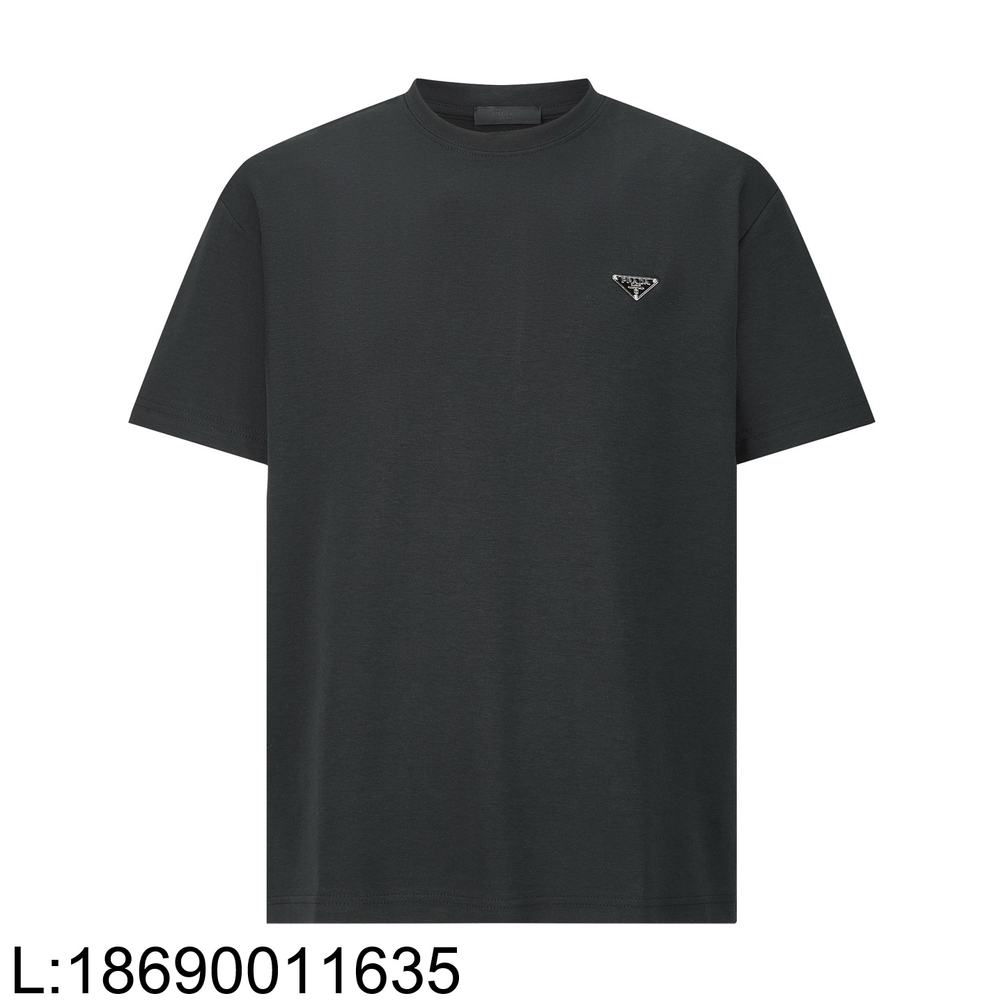 [잔디집2] 프라다 메탈 삼각로고 순색 반팔티 블랙