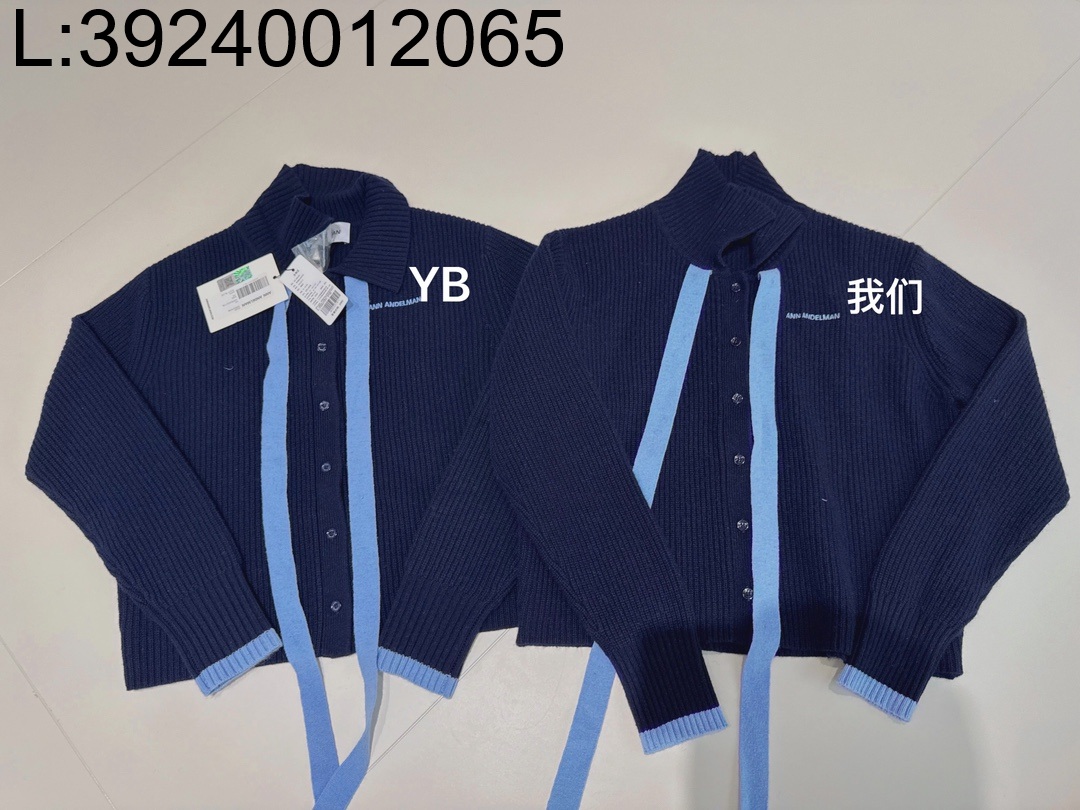 [ZZB] ANN ANDELMAN 양털 나비매듭 니트 카라티 네이비