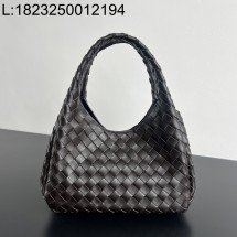 징 팩토리 보테가베네타 스몰 캄파나 854248 28*16*15cm 폰단트