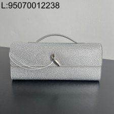 징 팩토리 보테가베네타 안디아모 클러치 실버 844124 31*13*3cm